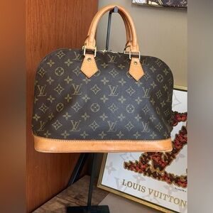 Louis Vuitton Brown Monogram Alma Satchel - Brown/Tan Great Condition